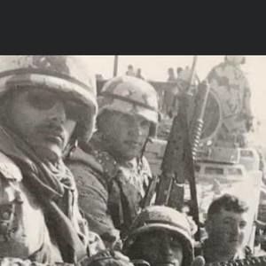 Meet your Posher, Raymond